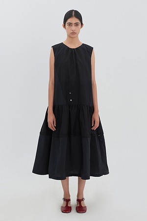 [RE;CODE 여성] Seersucker Volume Dress