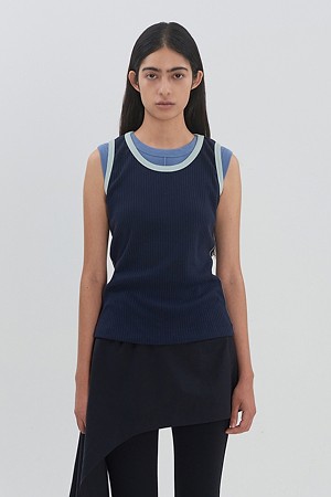 [RE;CODE 여성] Fitted Sleeveless Tank Top_NAVY-a