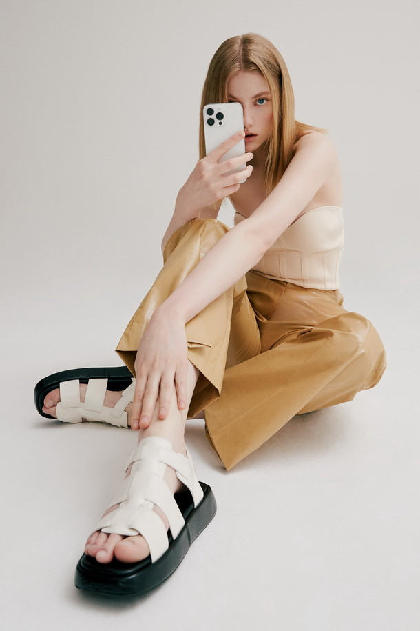 SUECOMMA BONNIE - 샌들 - [셀럽착용]Misty sandal(white)