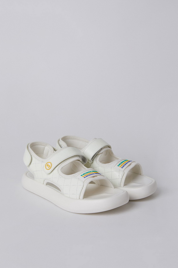 SUECOMMA BONNIE - 샌들 - [셀럽착용]Quilting casual sandal(white)