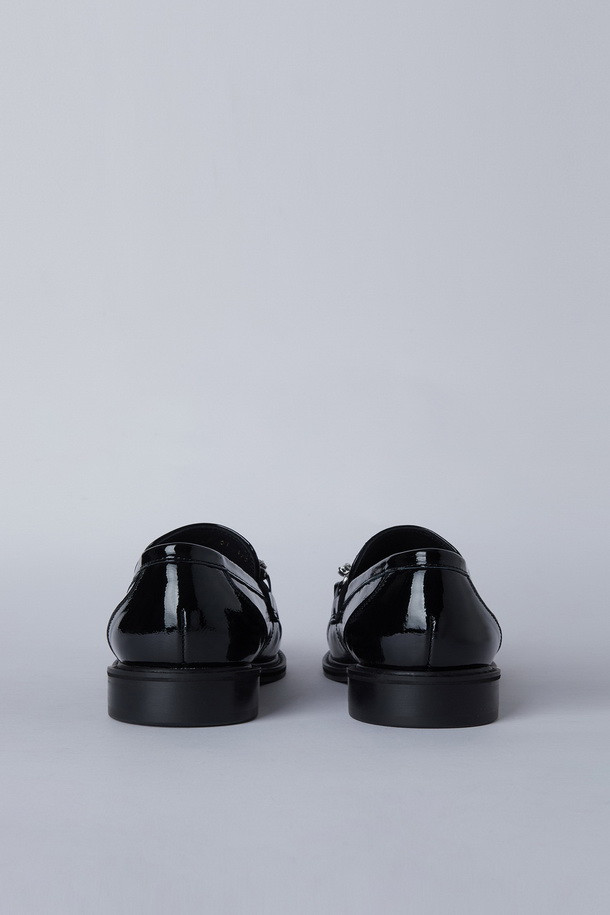 SUECOMMA BONNIE - 플랫 - Chain cubic loafer(black)