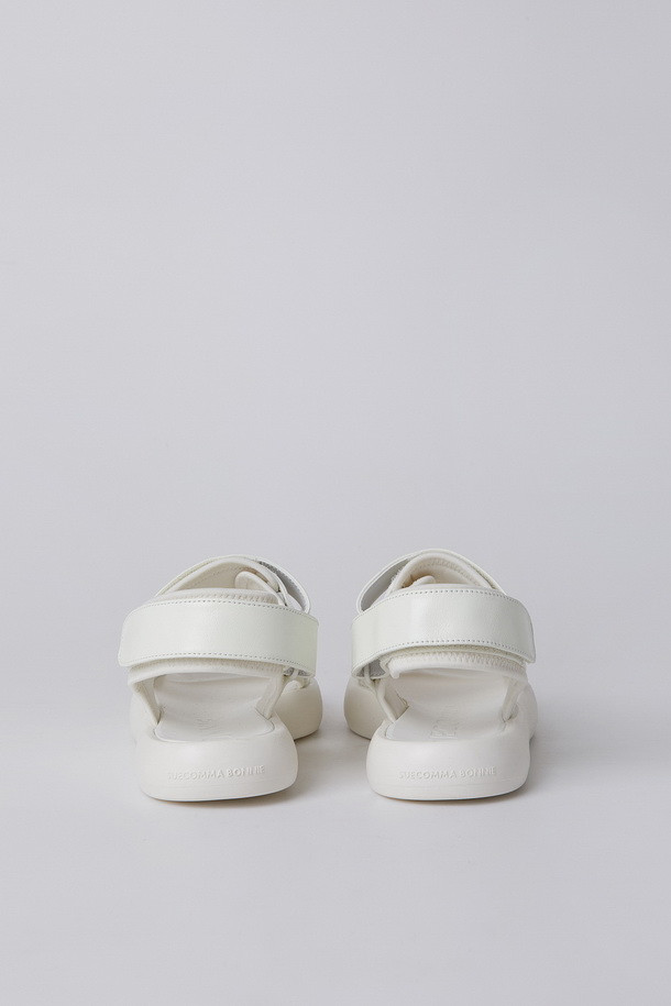 SUECOMMA BONNIE - 샌들 - [셀럽착용]Quilting casual sandal(white)