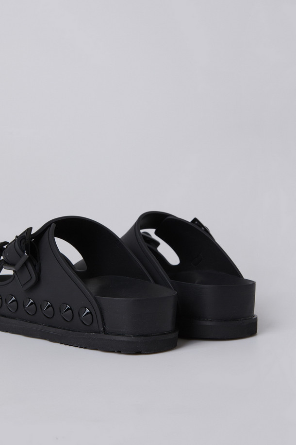 SUECOMMA BONNIE - 샌들/뮬 - [셀럽착용]Spike J sandal(black)