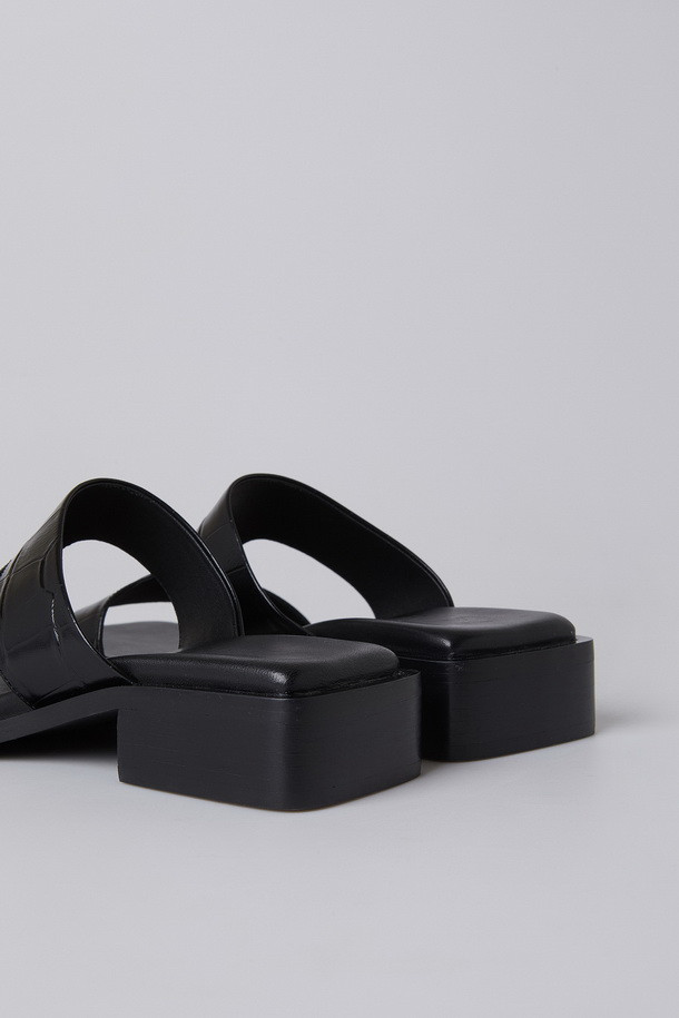 SUECOMMA BONNIE - 샌들/뮬 - Square toe sandal(black)