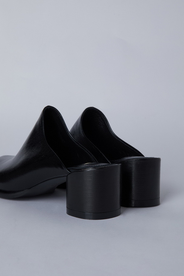 SUECOMMA BONNIE - 샌들 - Sorbet mule(black)