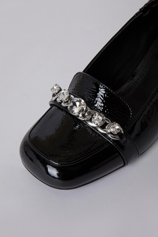 SUECOMMA BONNIE - 플랫 - Jewelry toe middle loafer(black)