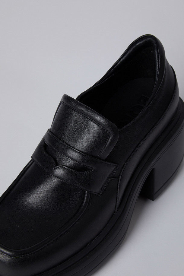 SUECOMMA BONNIE - 플랫 - Duggy penny loafer(black)