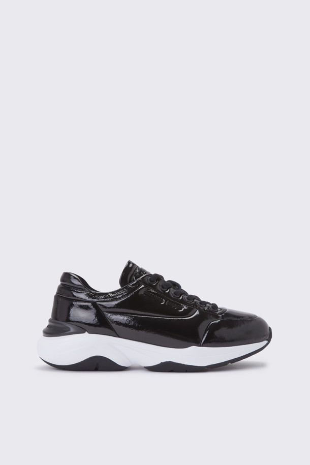 SUECOMMA BONNIE - 스니커즈 - Enamel sneakers(black)