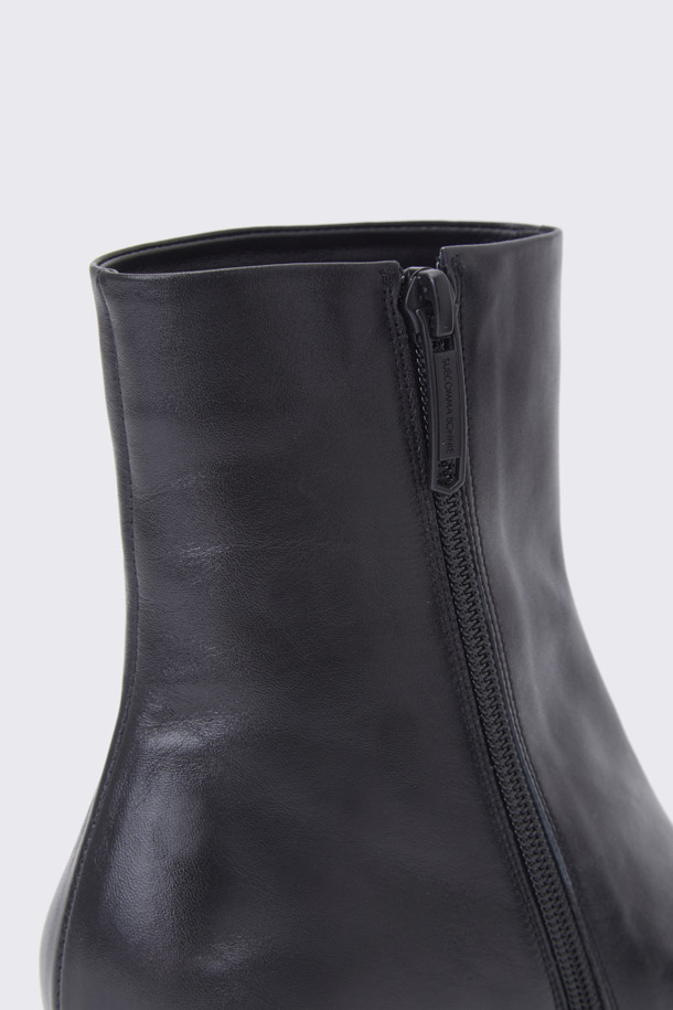 SUECOMMA BONNIE - 부츠/워커 - Simple round toe ankle boots(black)