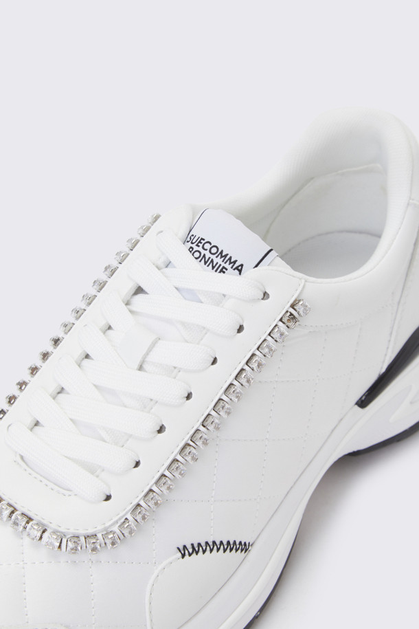 SUECOMMA BONNIE - 스니커즈 - Cubic quilting sneakers(white)