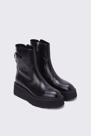 Platform ankle boots(black)