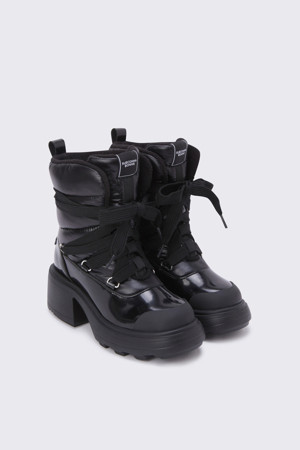 Padding heel walker boots(black)