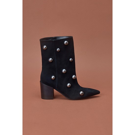 Stud ankle boots(black)