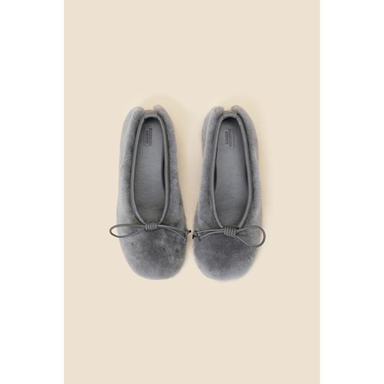 Ribbon fur flat shoes(grey)
