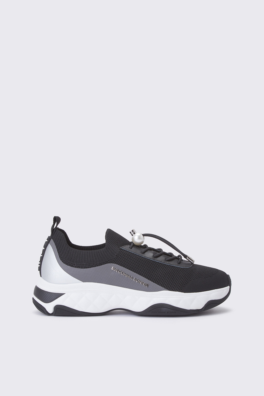 SUECOMMA BONNIE] Pearl stopper knit sneakers(black)
