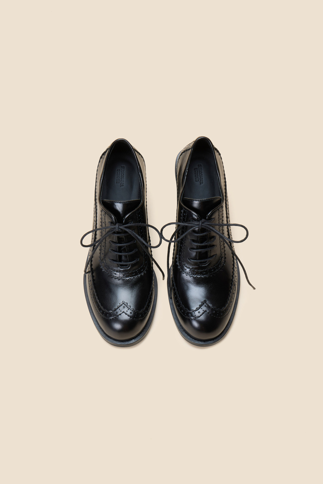 SUECOMMA BONNIE - 플랫/로퍼 - Basic loafer heel(black)