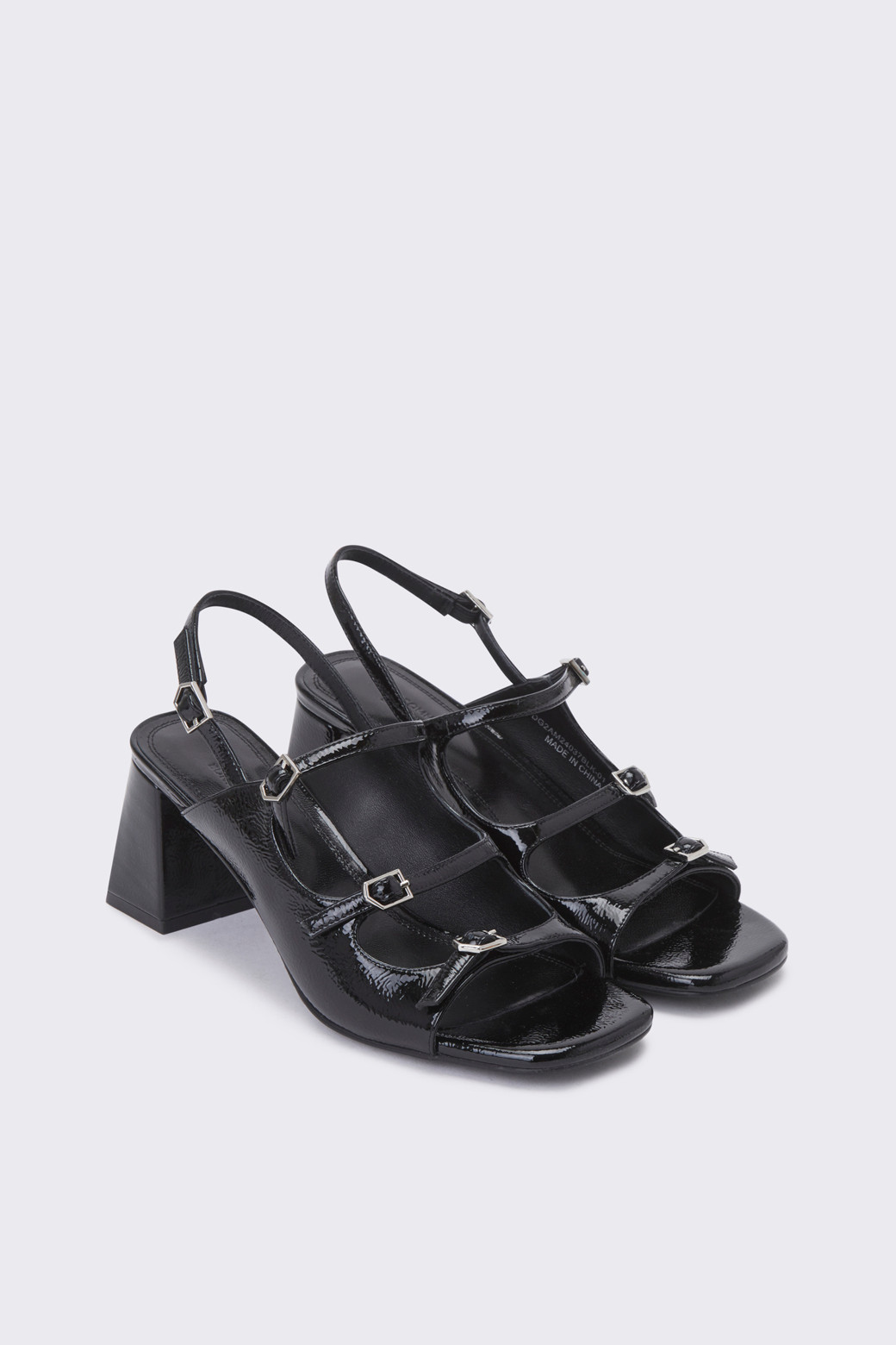 SUECOMMA BONNIE] Strap wrinkle sandal(black)