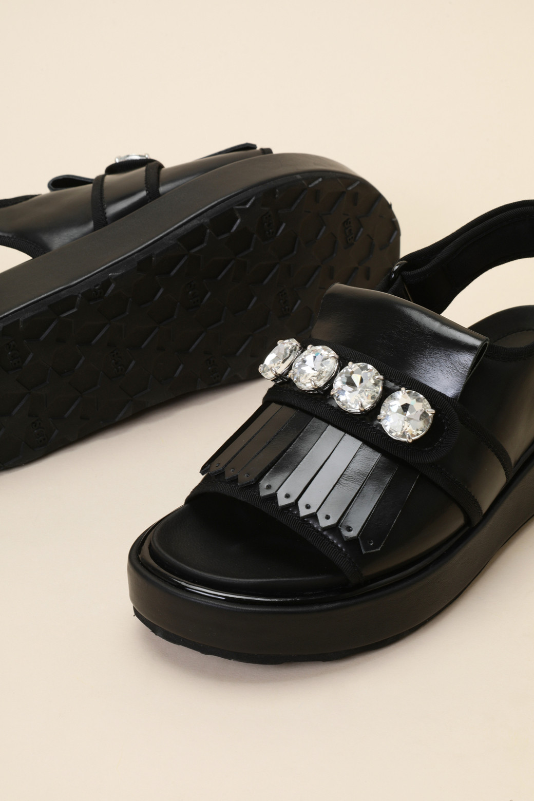 SUECOMMA BONNIE - 샌들 - Jewelry tassel sandal(black)