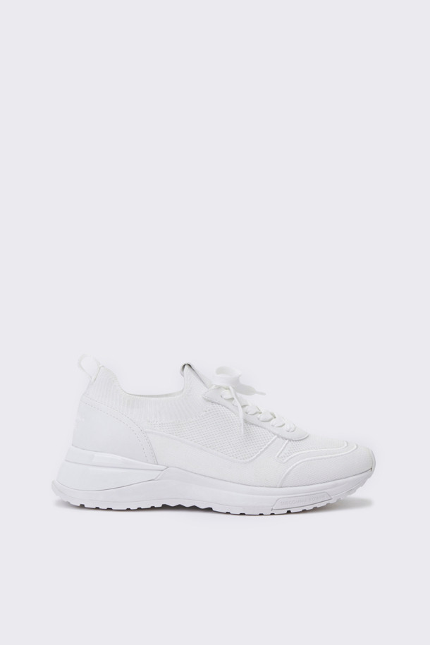 SUECOMMA BONNIE - 스니커즈 - Leather patch knit sneakers(white)