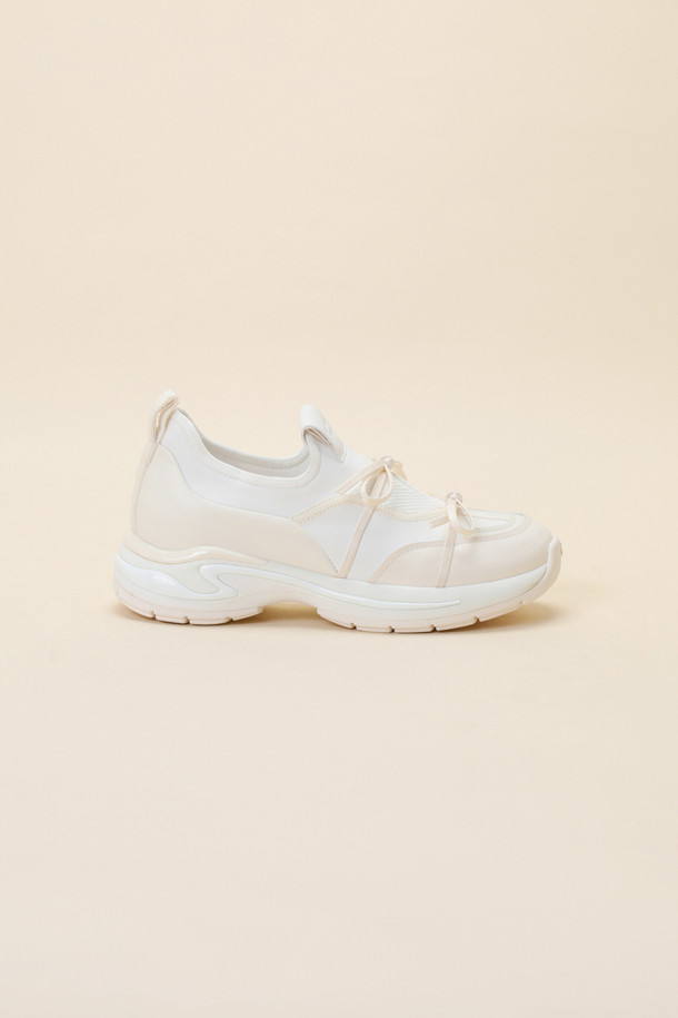 SUECOMMA BONNIE - 스니커즈 - Ribbon socks sneakers(ivory)