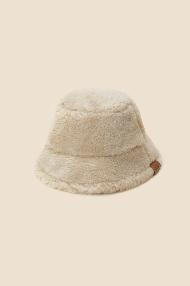 SUECOMMA BONNIE - 모자 - Fur bucket hat(beige)