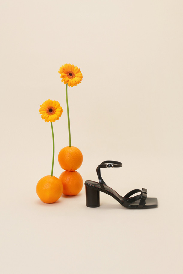 SUECOMMA BONNIE - 샌들 - Riboon heel sandal(black)