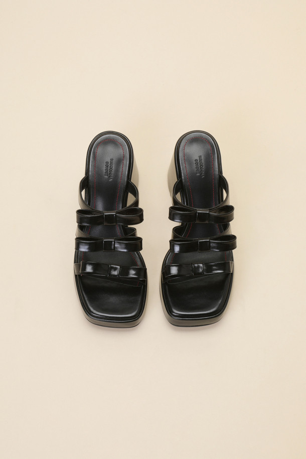 SUECOMMA BONNIE - 샌들 - Ribbon wedge sandal(black)