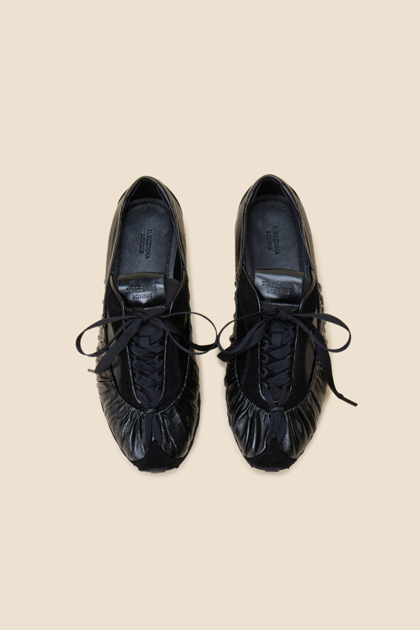 SUECOMMA BONNIE - 스니커즈 - Ribbon sneakers(black)