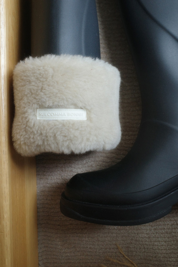 SUECOMMA BONNIE - 양말 - Fur boots socks(beige)