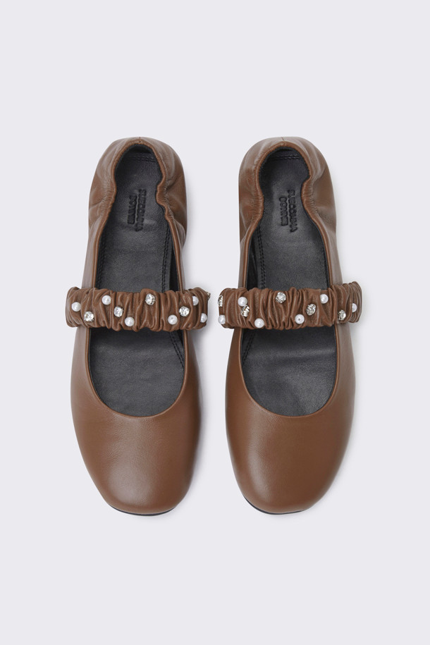 SUECOMMA BONNIE - 플랫 - Jewelry wrinkle flat(brown)