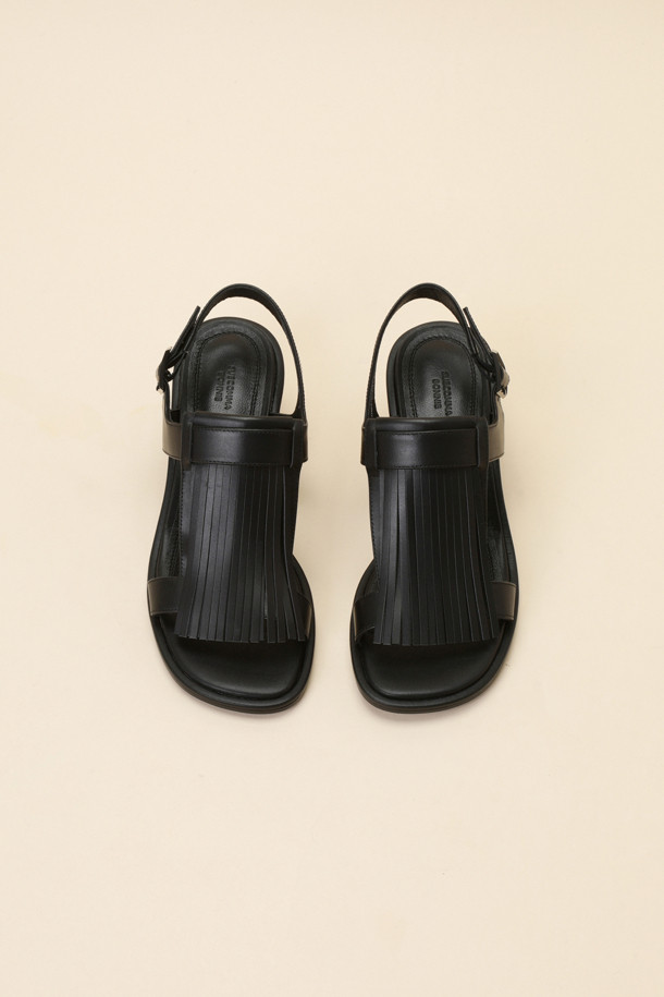 SUECOMMA BONNIE - 샌들 - Slim tassel sandal(black)