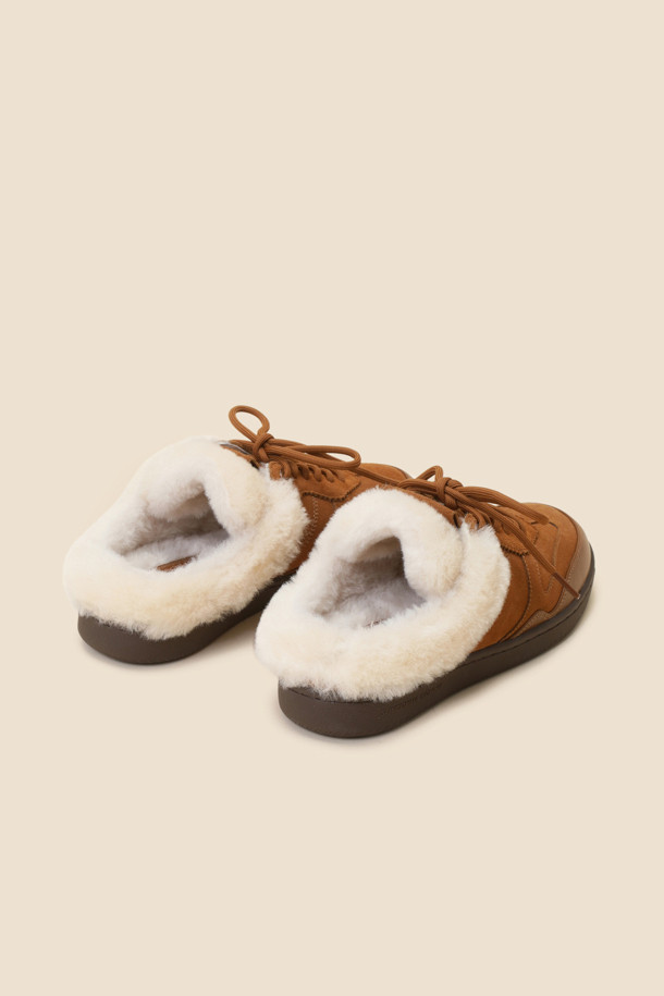 SUECOMMA BONNIE - 스니커즈 - Fur sneakers mule(brown)