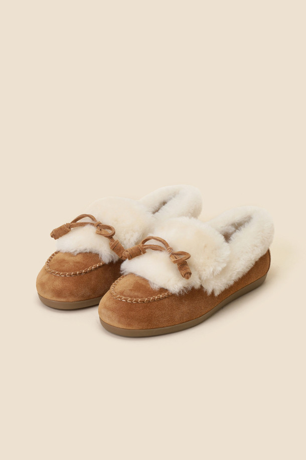 SUECOMMA BONNIE - 로퍼 - Fur ribbon loafer(beige)