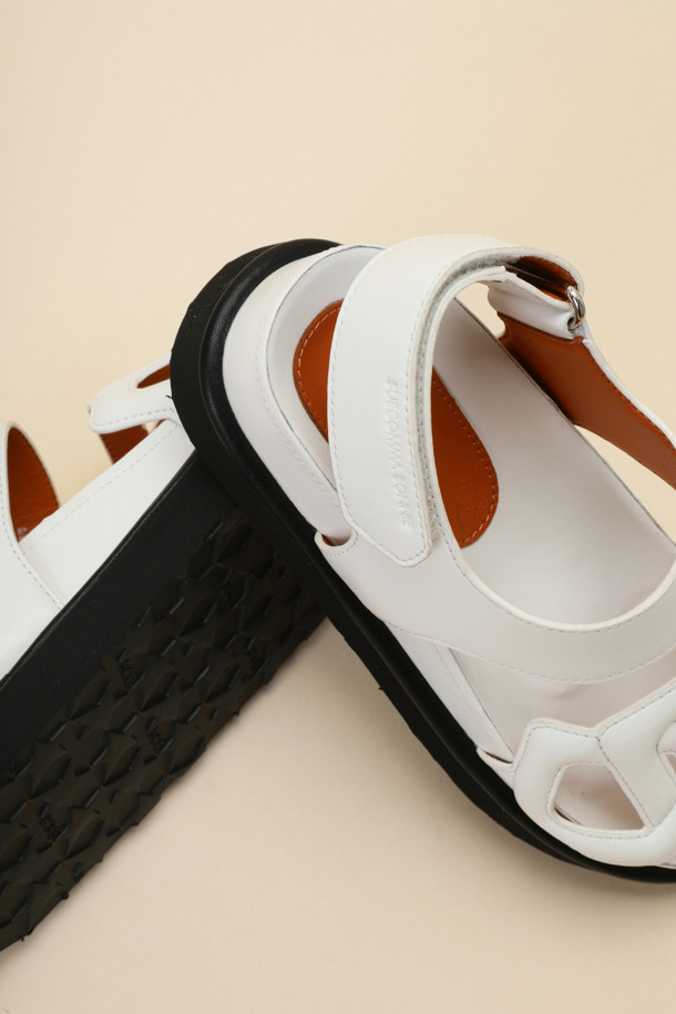 SUECOMMA BONNIE - 샌들 - Summer polygon sandal(white)