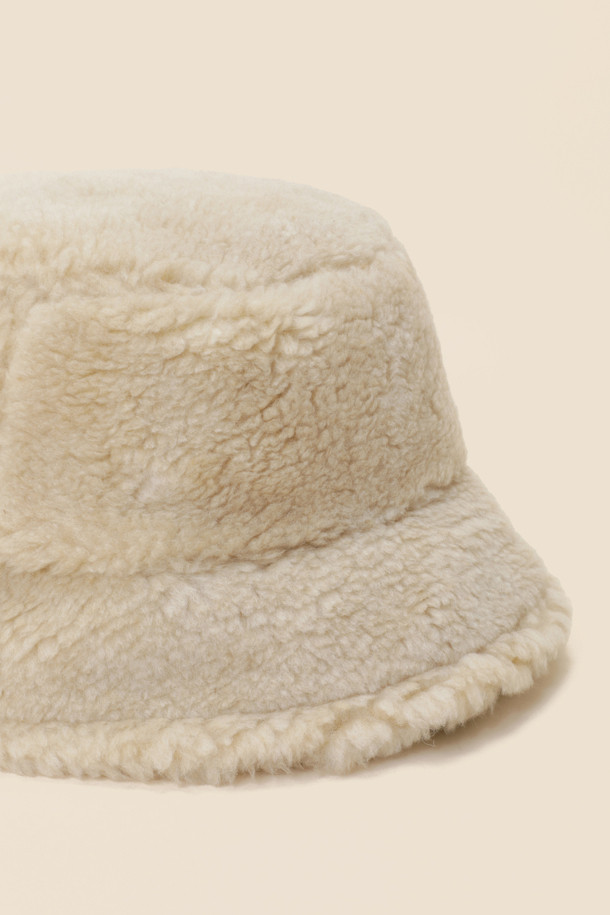 SUECOMMA BONNIE - 모자 - Fur bucket hat(beige)