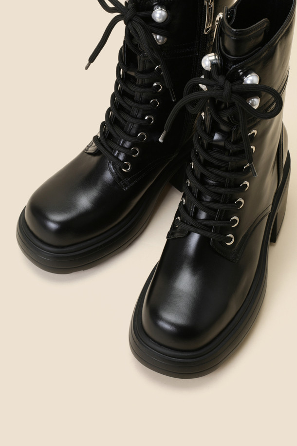 SUECOMMA BONNIE - 부츠/워커 - Pearl point walker boots(black)