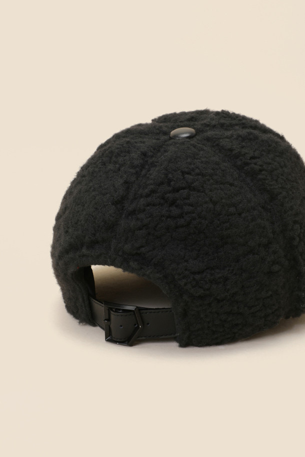 SUECOMMA BONNIE - 모자 - Fur ball cap(black)