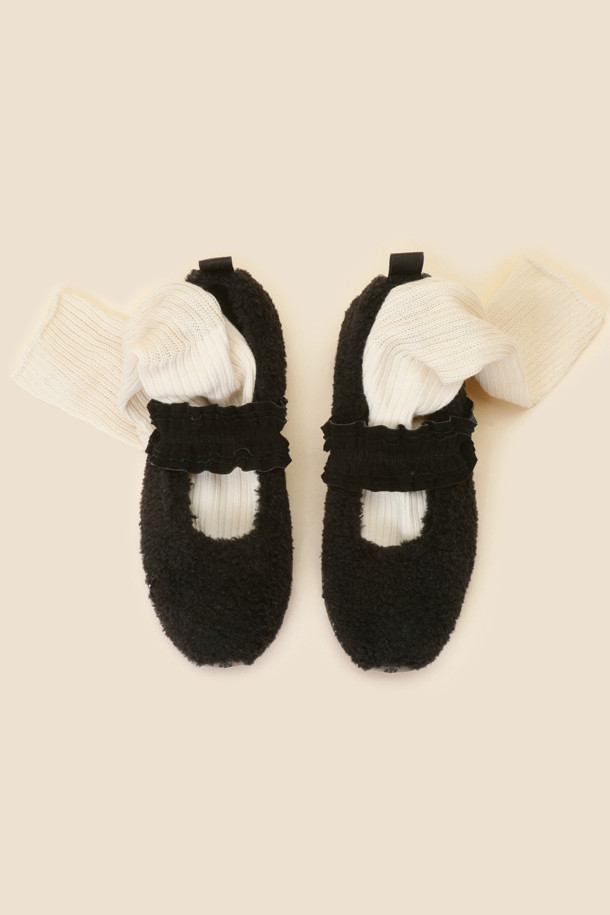 SUECOMMA BONNIE - 스니커즈 - Fur maryjane snakers(black)