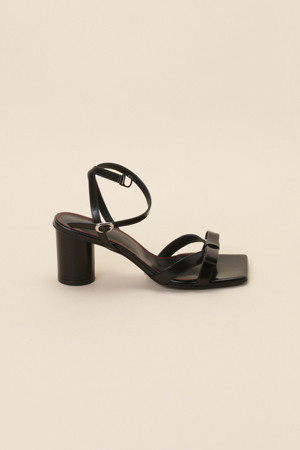 Riboon heel sandal(black)