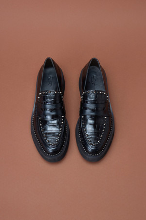 Stud clipper loafer(black)