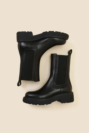 Classic chelsea boots(black)