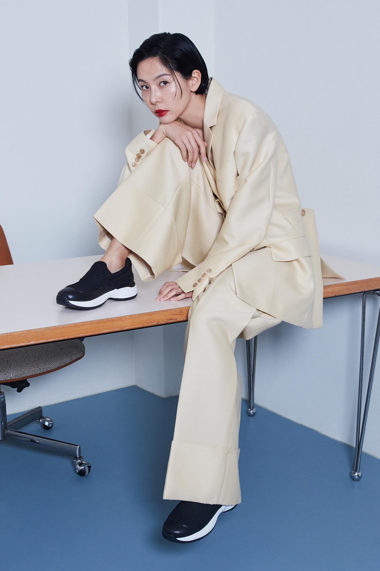 キムテリ着用●KOLON SPORT●WOMEN'S COUCH DOWN 3色 212-1.jpg