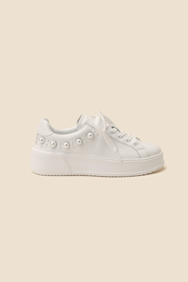 SUECOMMA BONNIE - 스니커즈 - Pearl sneakers(white)