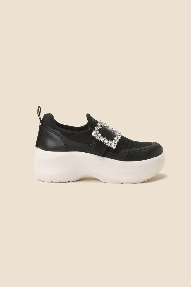 SUECOMMA BONNIE - 스니커즈 - Jewelry buckle sneakers(black)