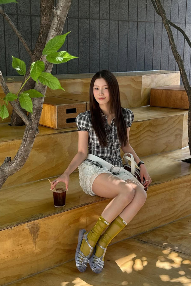SUECOMMA BONNIE - 샌들 - [김나영 착용]Ribbon jelly sandal(grey)