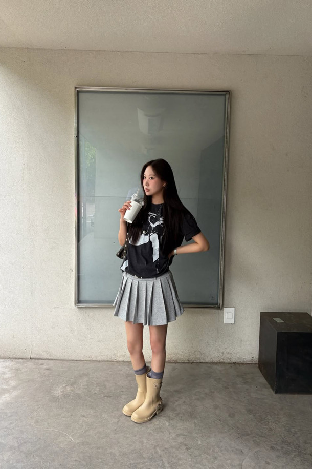[SUECOMMA BONNIE] Buckle rain boots BEIGE / 税込み Designer fashion, Seoul-fully created | W Concept