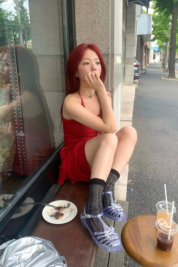 SUECOMMA BONNIE - 샌들 - [김나영 착용]Ribbon jelly sandal(grey)