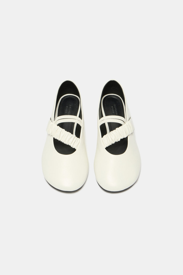 SUECOMMA BONNIE - 플랫 - Pleats mary jane flats(white)