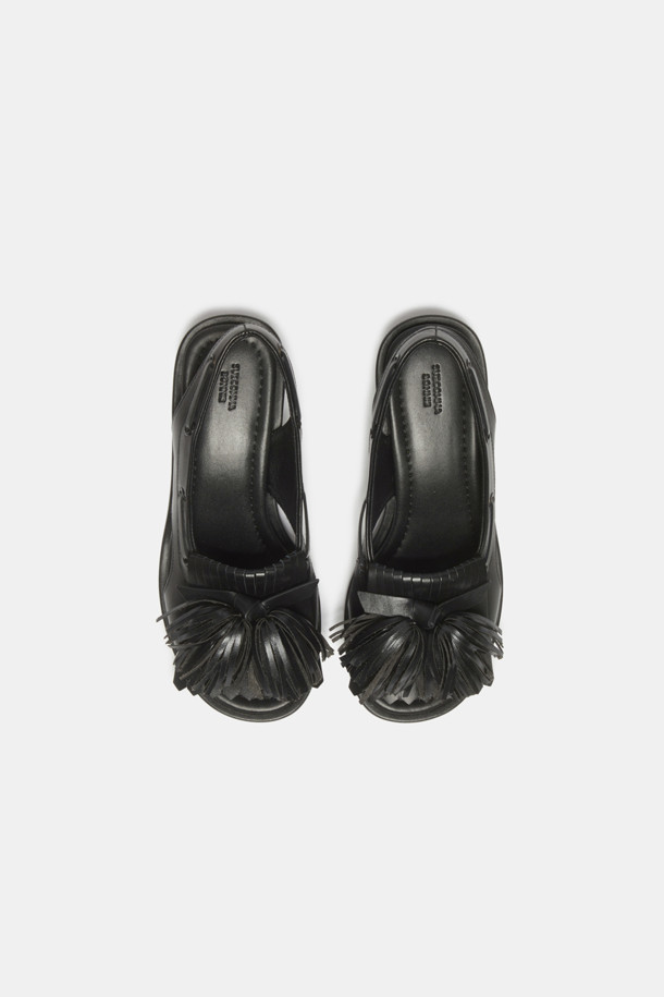 SUECOMMA BONNIE - 샌들 - Pompom heel sandal(black)