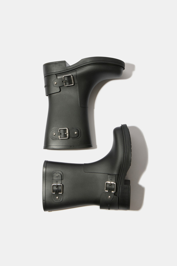SUECOMMA BONNIE - 부츠/워커 - Buckle rain boots(black)